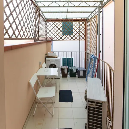 Foscolo Apartment *